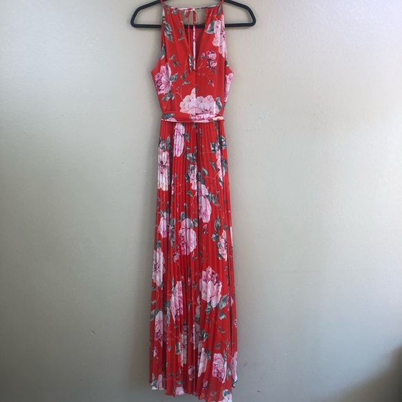 NWT Eliza J floral accordion pleated maxi dress. - Picture 6 of 15